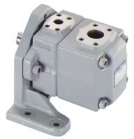 BOMBAS DE PALETAS DE MEDIA PRESION